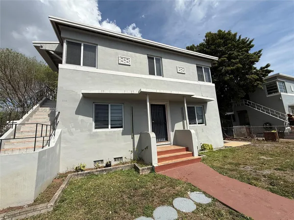 $2,550 | 2341 Northwest 14th Street, Unit 2, Miami, FL 33125