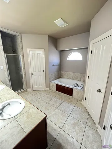 $1,795 | Undisclosed Address, Denham Springs, LA 70706