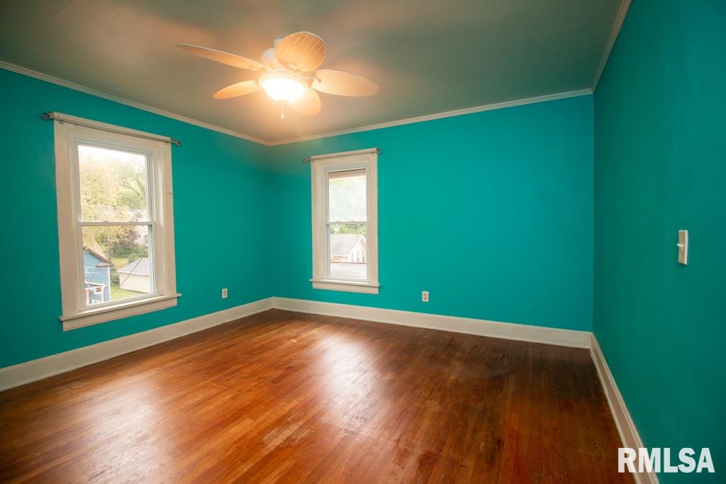 1424 Jersey Ridge Road Davenport, IA 52803 - Photo 7 of 24 Gallery Image 7