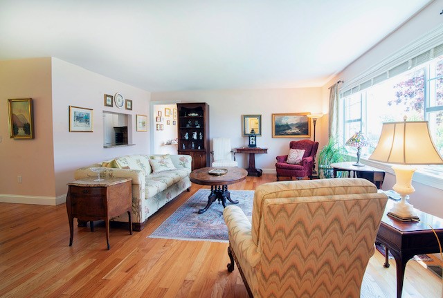 6 Emerald Street Westerly, RI 02891 - Photo 12 of 35 Gallery Image 12