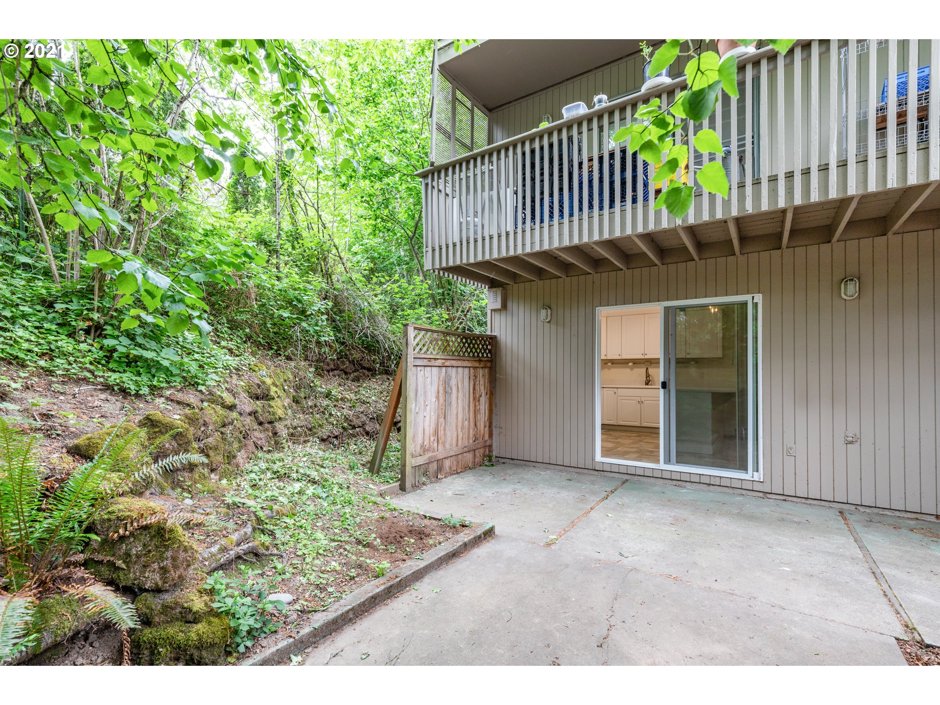 3006 Southwest Spring Garden Street Portland, OR 97219 - Photo 13 of 22 Gallery Image 13