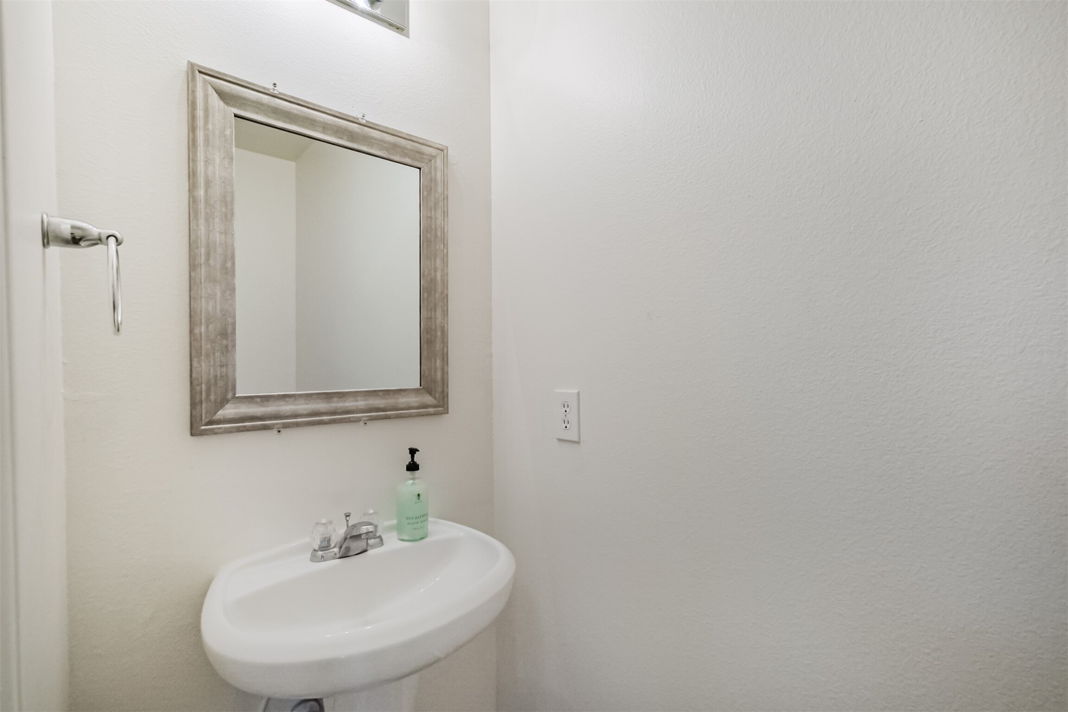 2030 Vanderwilt Court Katy, TX 77449 - Photo 17 of 36 The first floor has this convenient powder room.
