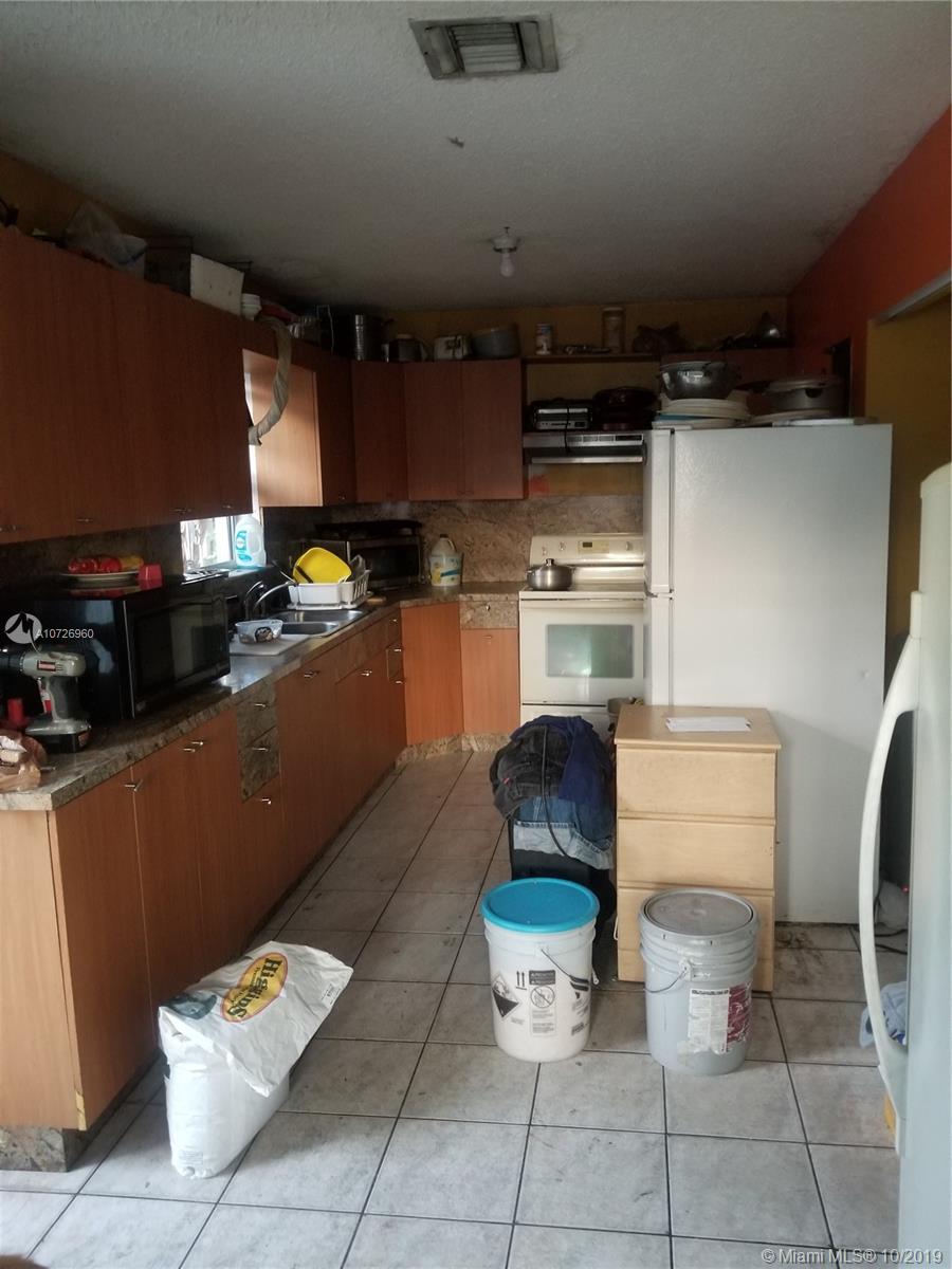 Allapattah Miami, FL 33142 - Photo 9 of 27