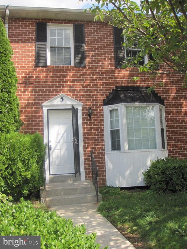 5 Powder View Court Baltimore, MD 21236 - Photo 16 of 17 Exterior (Front)