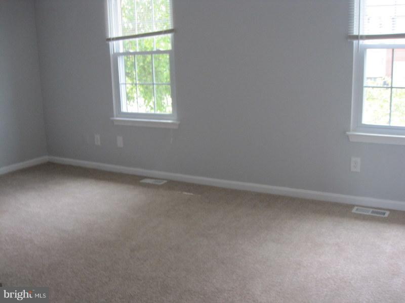 5 Powder View Court Baltimore, MD 21236 - Photo 8 of 17 Bedroom (Master)