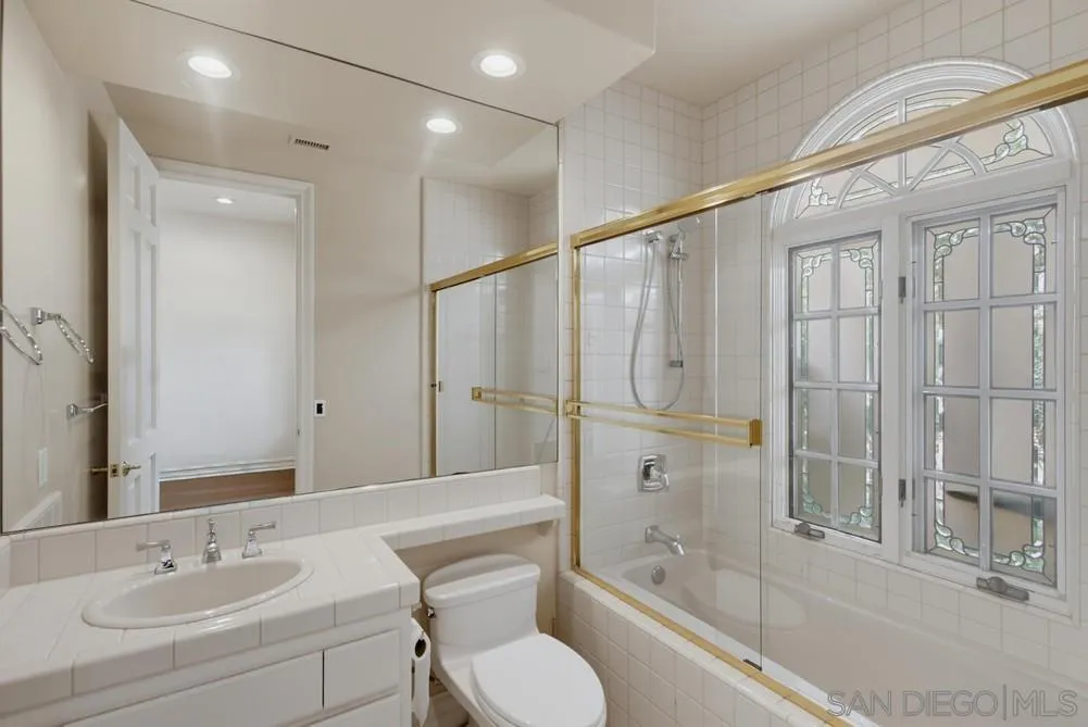 18103 Via Ascenso Rancho Santa Fe, CA 92067 - Photo 41 of 71