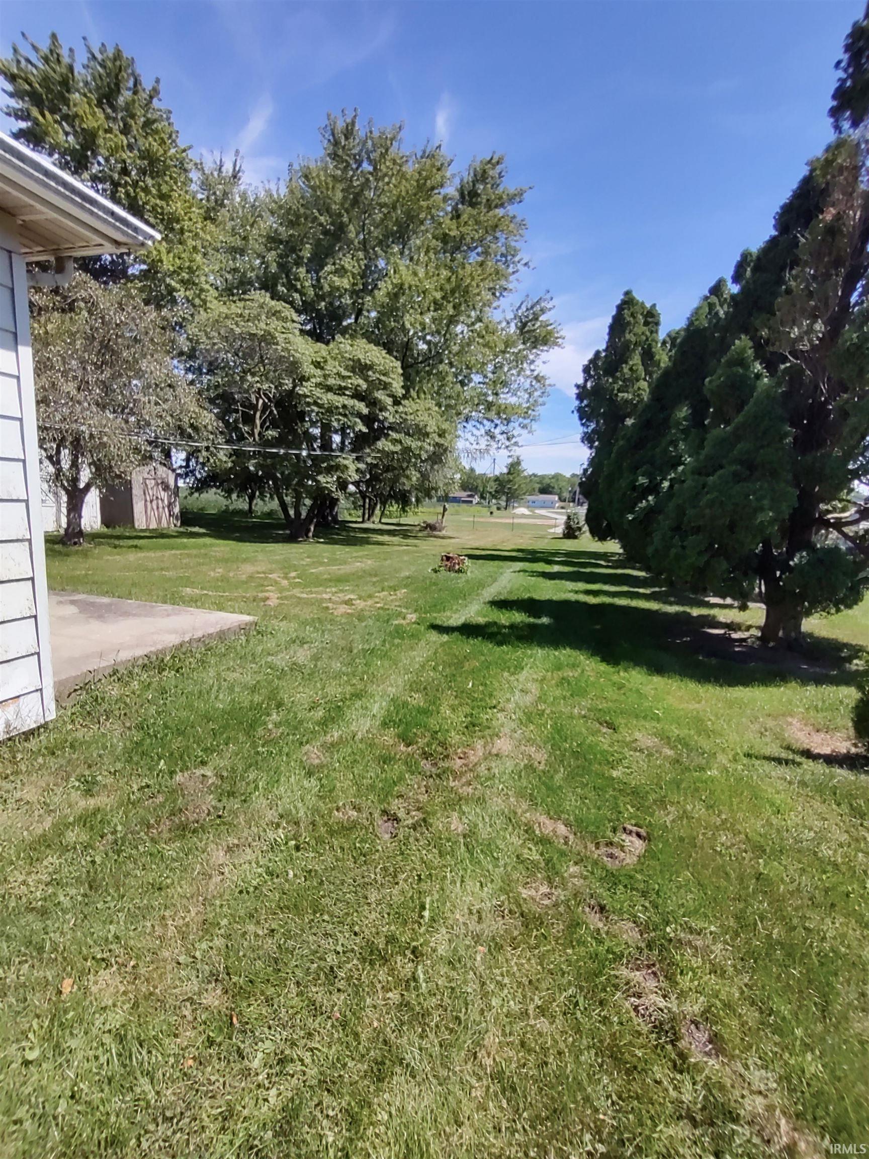 9871 South Evans Road Brookston, IN 47923 - Photo 5 of 34