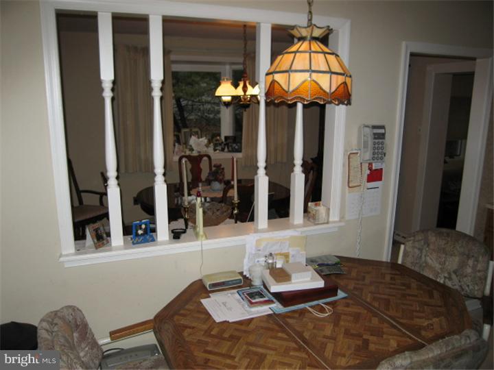 630 Brookwood Road Wayne, PA 19087 - Photo 10 of 20 Kitchen
