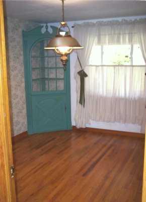 304 Long Road Penn Hills, PA 15235 - Photo 3 of 8 Gallery Image 3