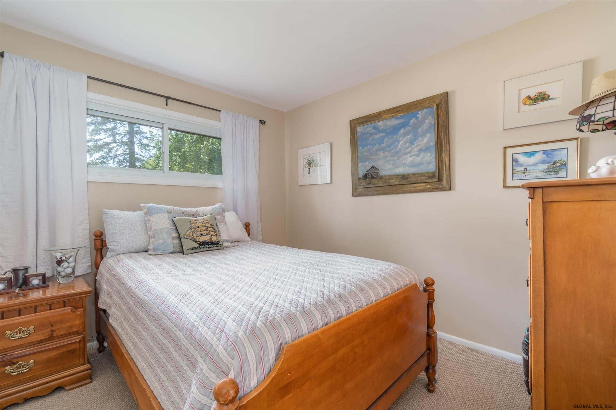 5 Hitching Post Road Colonie Village, NY 12205 - Photo 12 of 27 Photo 12