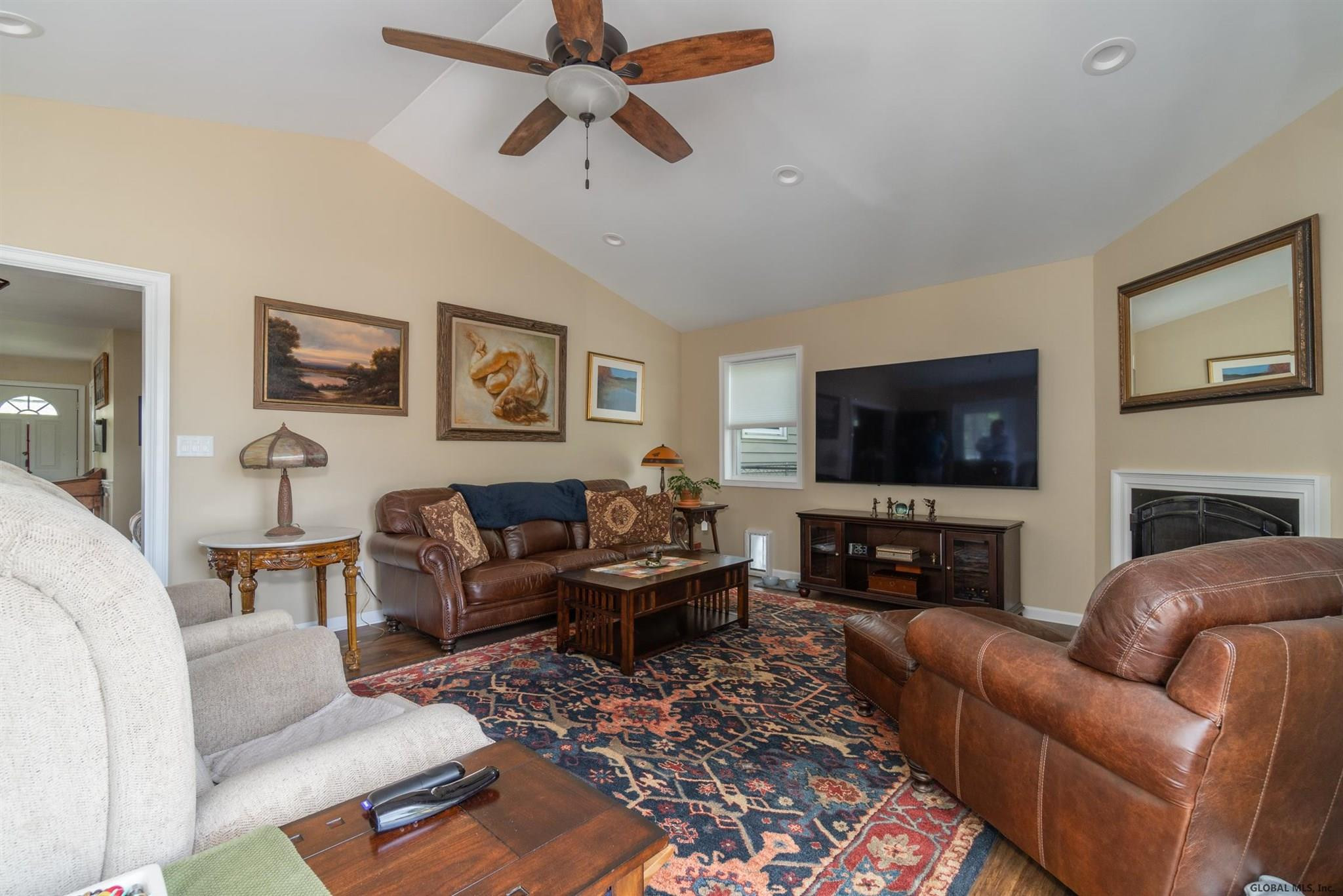 5 Hitching Post Road Colonie Village, NY 12205 - Photo 2 of 27 Photo 2