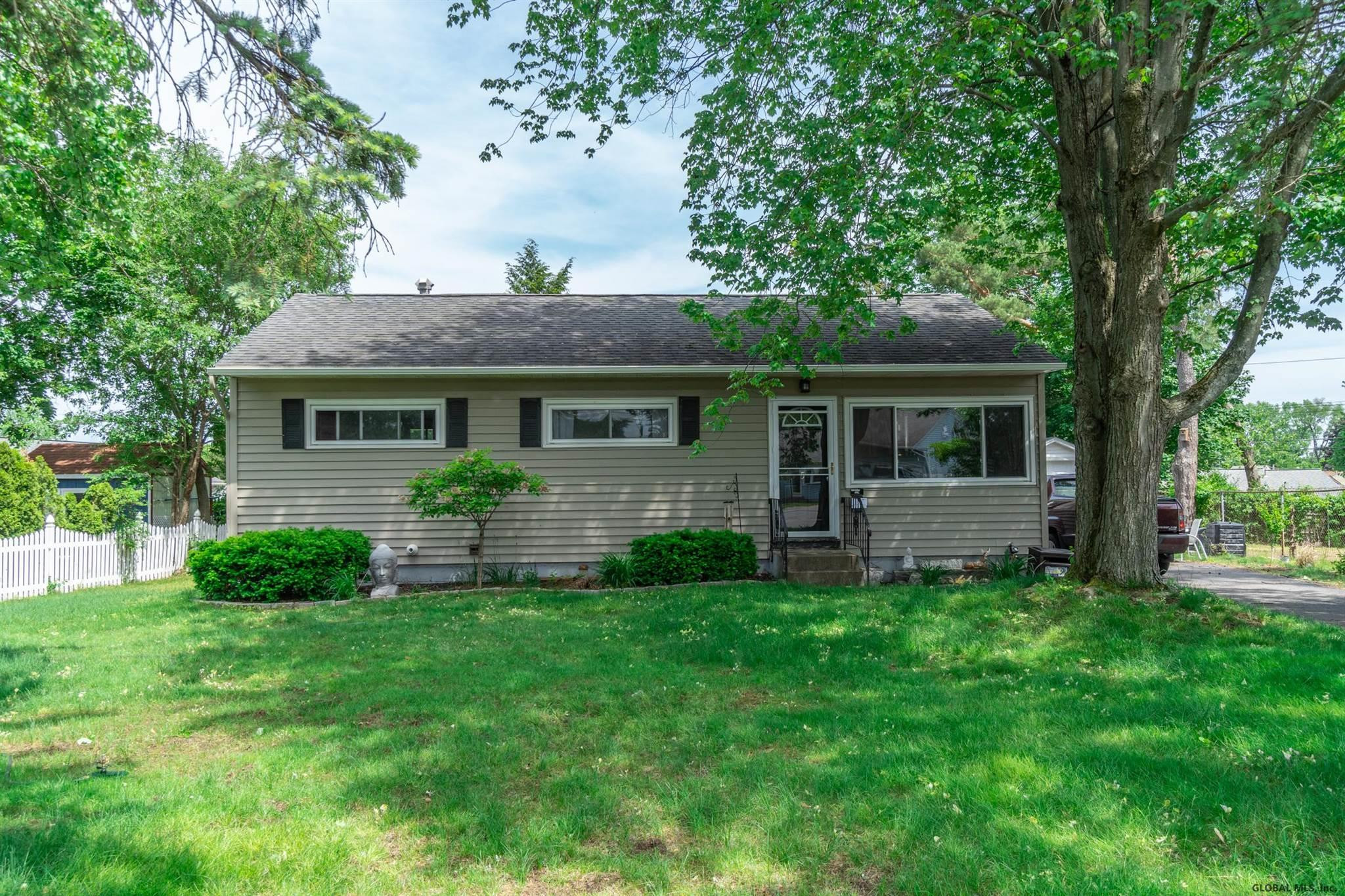 5 Hitching Post Road Colonie Village, NY 12205 - Photo 25 of 27 Photo 25