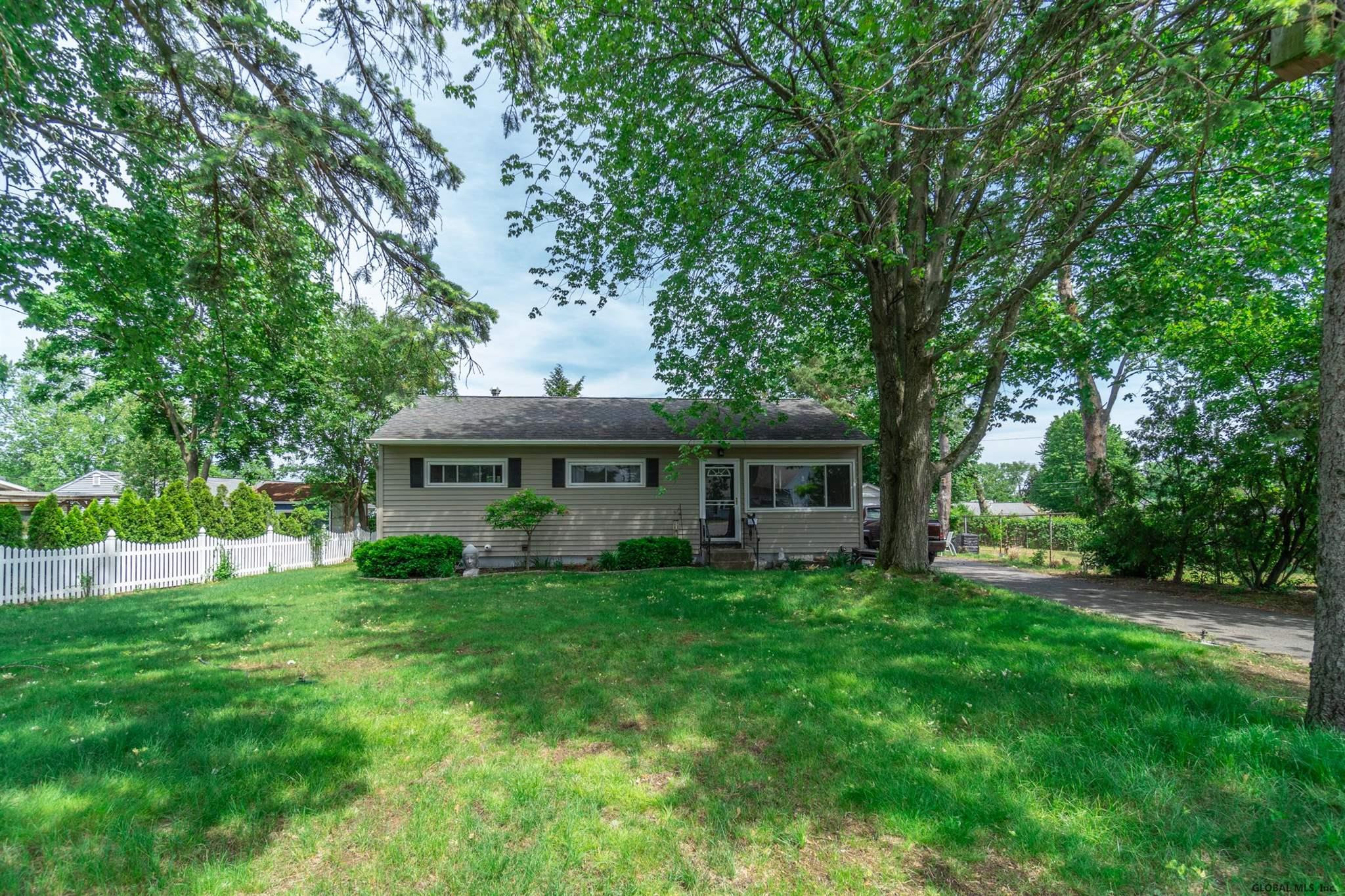 5 Hitching Post Road Colonie Village, NY 12205 - Photo 26 of 27 Photo 26