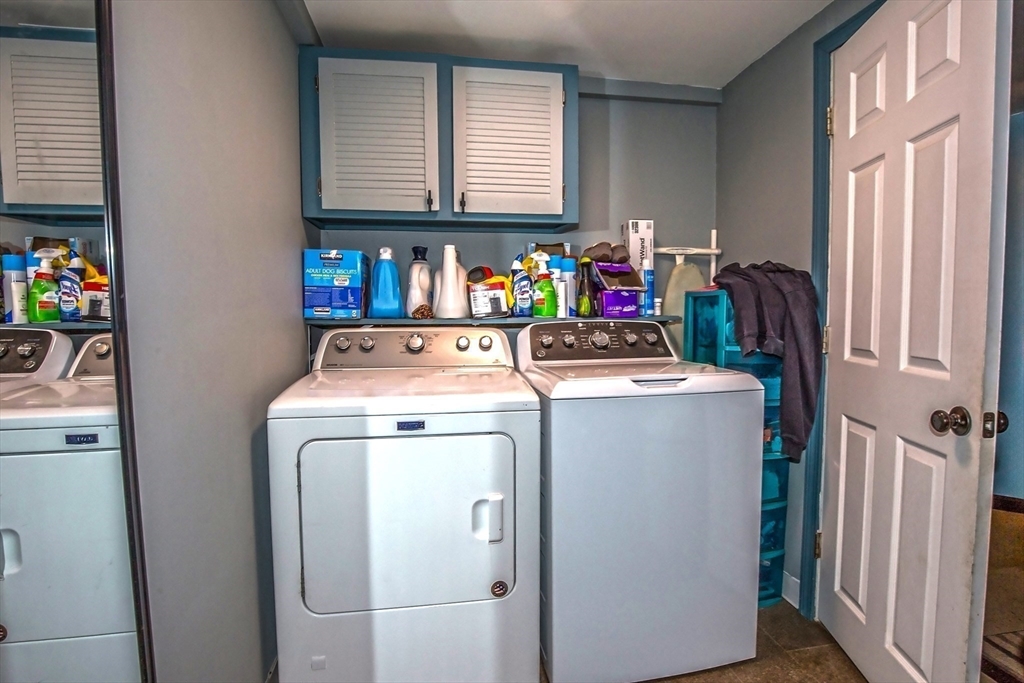 138 Wilber Street Springfield, MA 01104 - Photo 14 of 28