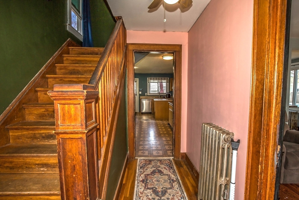 138 Wilber Street Springfield, MA 01104 - Photo 16 of 28