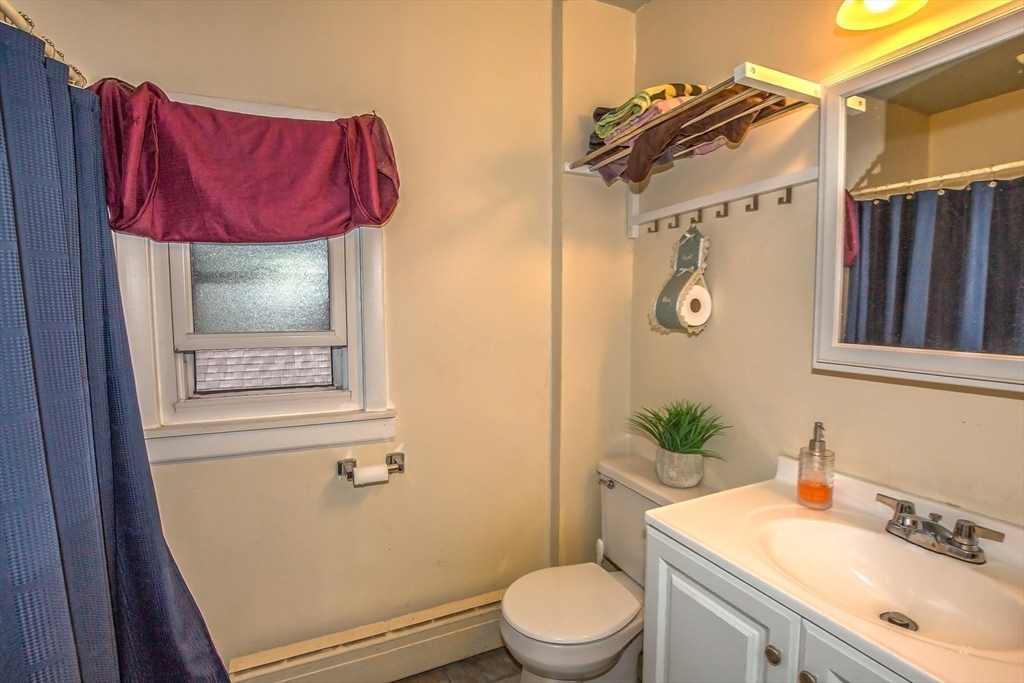 138 Wilber Street Springfield, MA 01104 - Photo 22 of 28