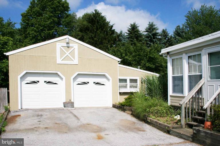 1438 Washington Road Westminster, MD 21157 - Photo 2 of 30 Exterior (Front)