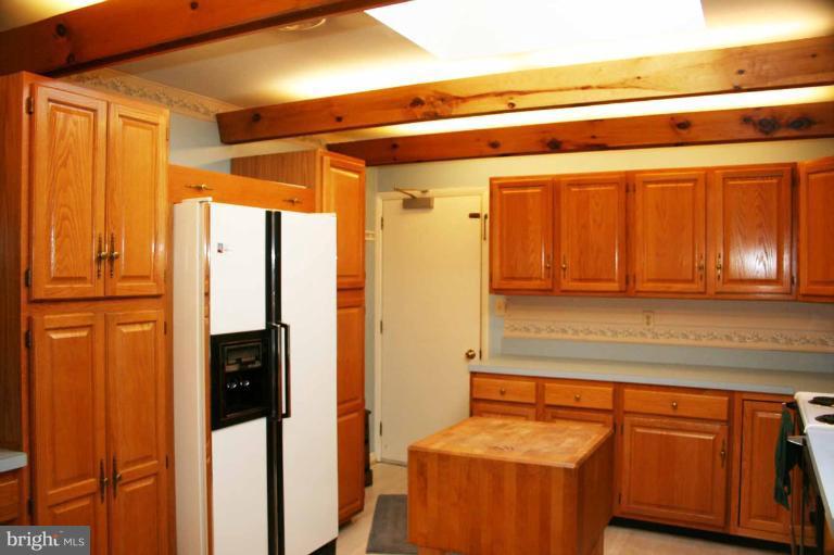 1438 Washington Road Westminster, MD 21157 - Photo 14 of 30 Kitchen