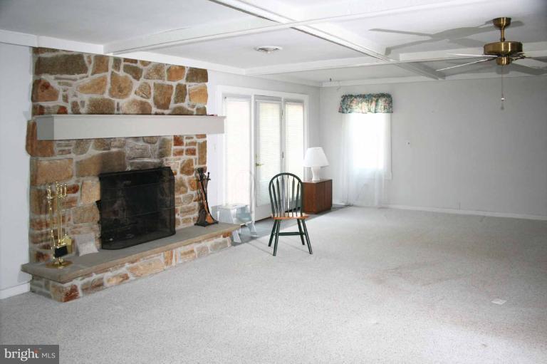 1438 Washington Road Westminster, MD 21157 - Photo 24 of 30 Family Room