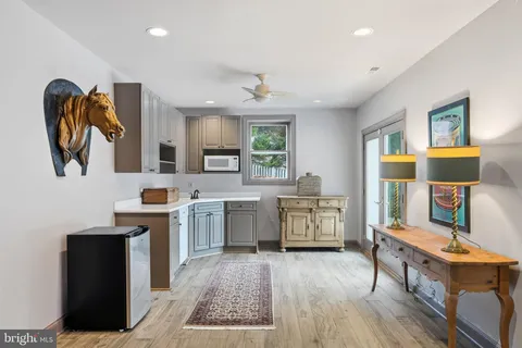 $2,985,000 | 6035 Crimson Court, McLean, VA 22101