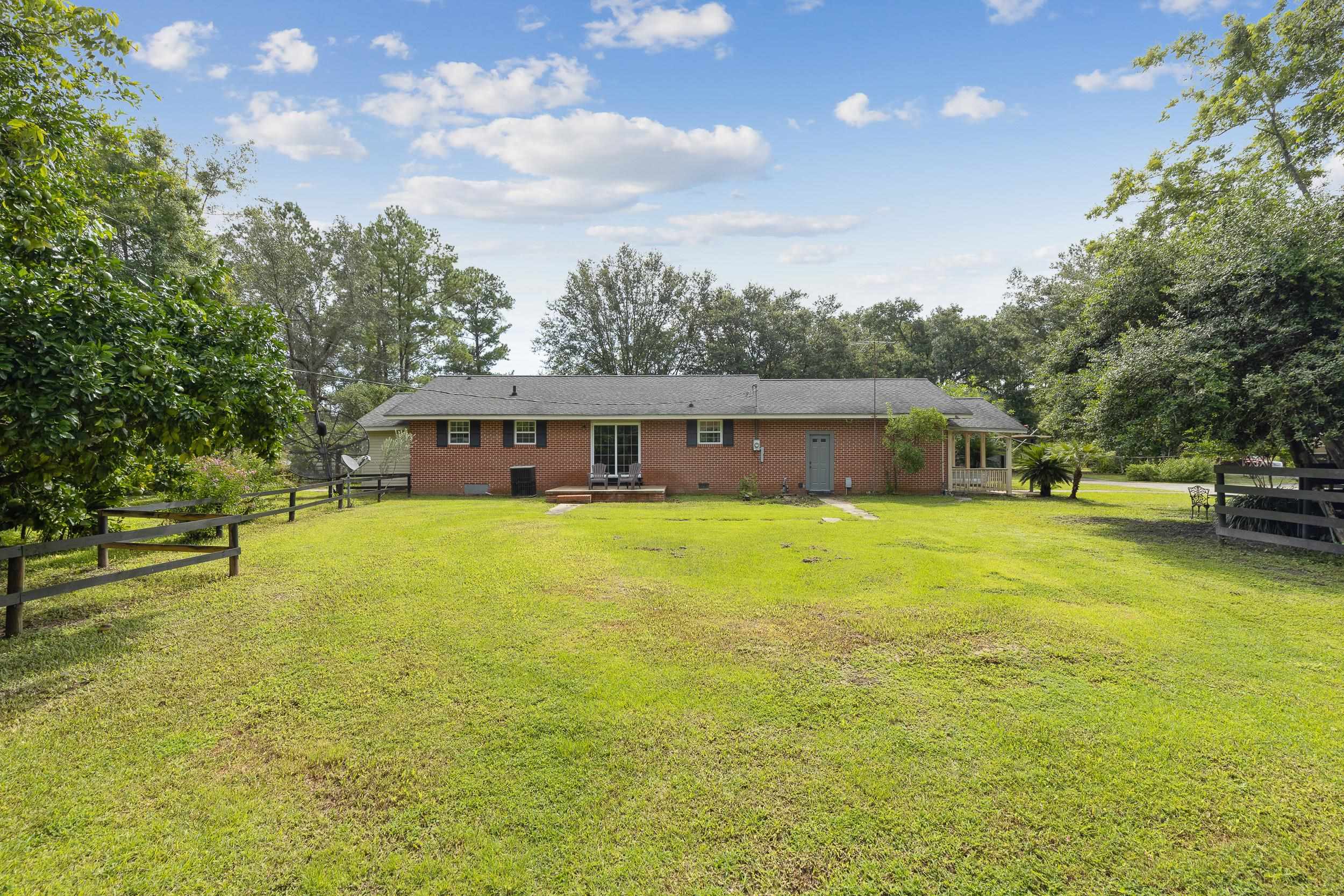 14937 Northwest Pea Ridge Road Bristol, FL 32321 - Photo 8 of 32 Gallery Image 8