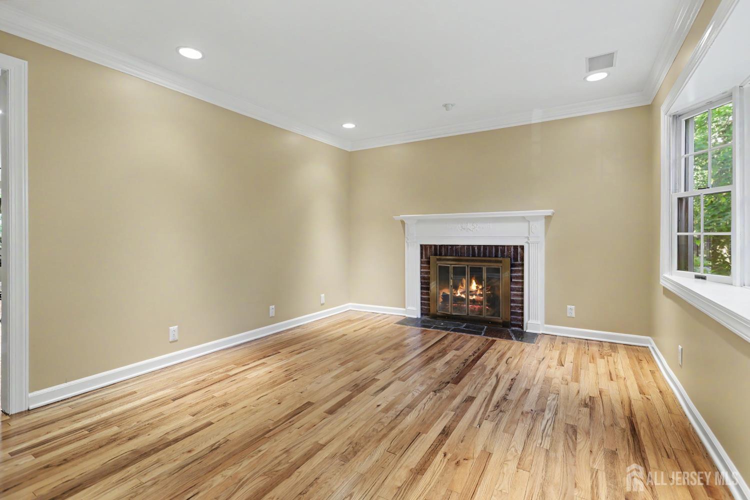 1680 Raritan Road Scotch Plains, NJ 07076 - Photo 5 of 50