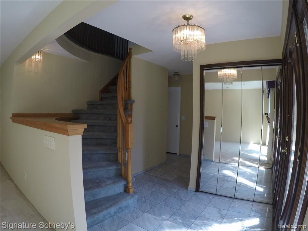 20441 Coachwood Road Riverview, MI 48193 - Photo 17 of 32 17.JPG
