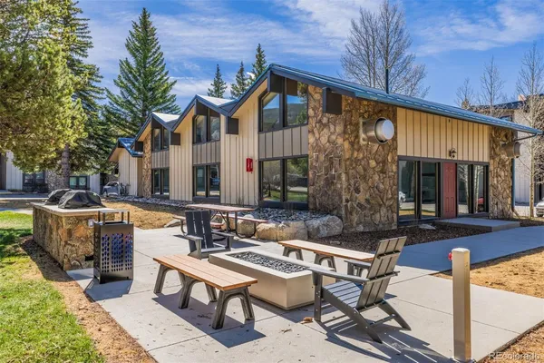 $690,000 | 160 E Lane, Unit 102, Dillon, CO 80435