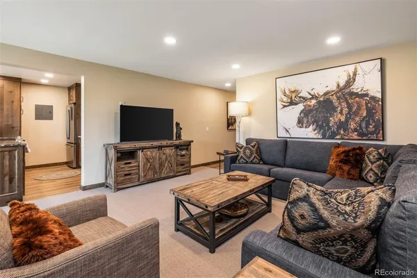 $690,000 | 160 E Lane, Unit 102, Dillon, CO 80435