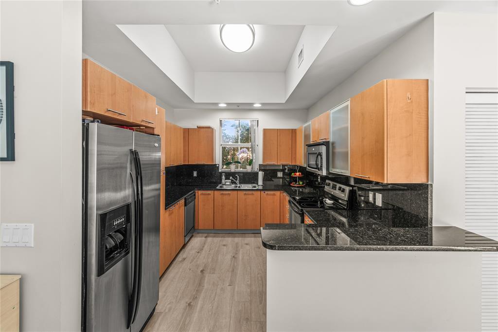 2381 Vintage Drive Lighthouse Point, FL 33064 - Photo 12 of 29