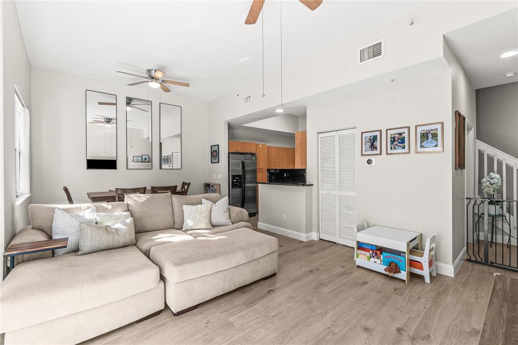 2381 Vintage Drive Lighthouse Point, FL 33064 - Photo 6 of 29