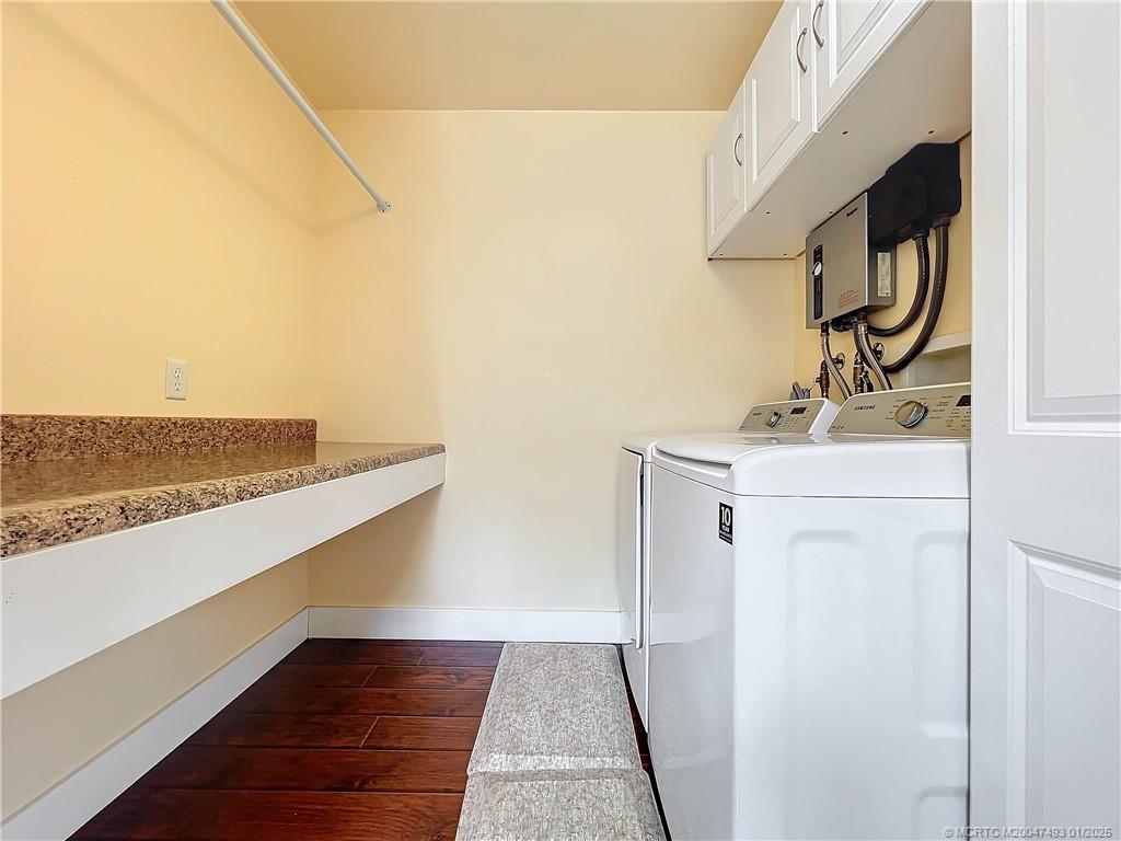 626 Russ Road Fort Pierce, FL 34982 - Photo 14 of 72 Washer and dryer with a folding area and you can h