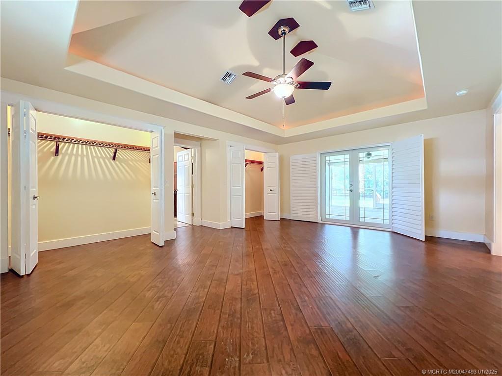 626 Russ Road Fort Pierce, FL 34982 - Photo 10 of 72 WOW ! look at this primary bedroom, laminate floor