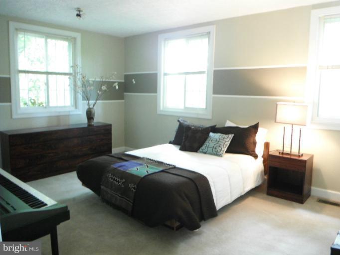 7525 Old Columbia Road Laurel, MD 20723 - Photo 14 of 29 2nd Bedroom on main level