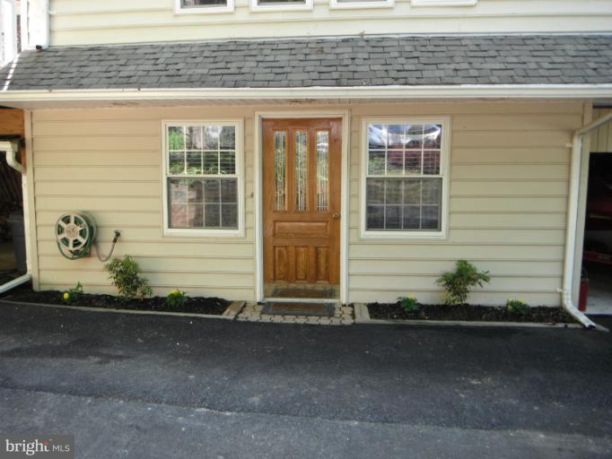 7525 Old Columbia Road Laurel, MD 20723 - Photo 26 of 29 Entrance to basement - great for in home business