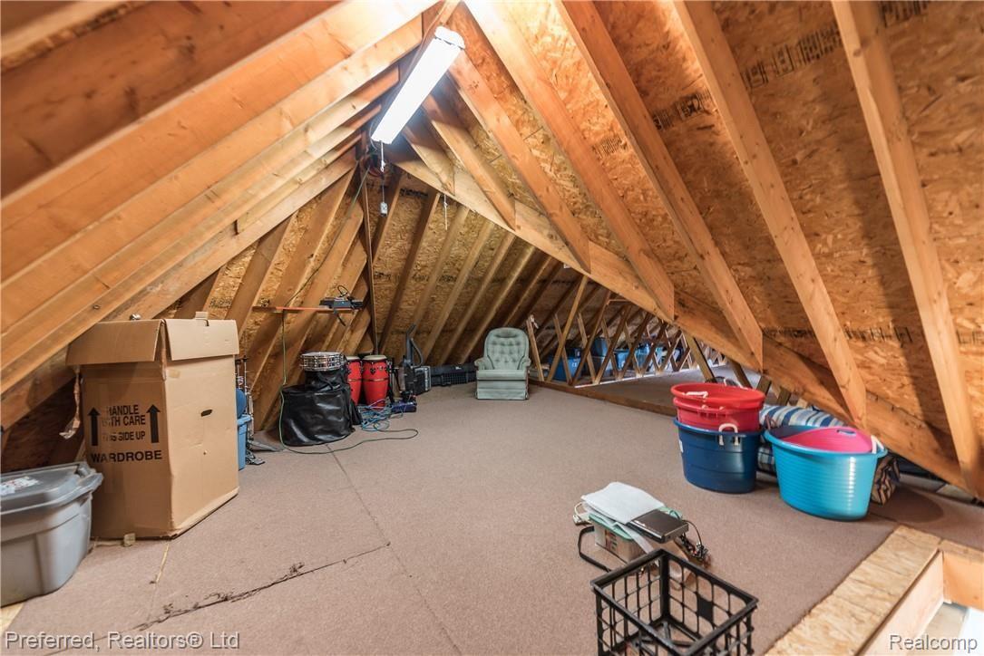 6660 Ralaric Drive Dexter, MI 48130 - Photo 44 of 44 DSC_2460.jpg