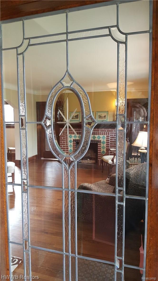 912 Barrington Road Grosse Pointe, MI 48230 - Photo 15 of 26 Foyer Door