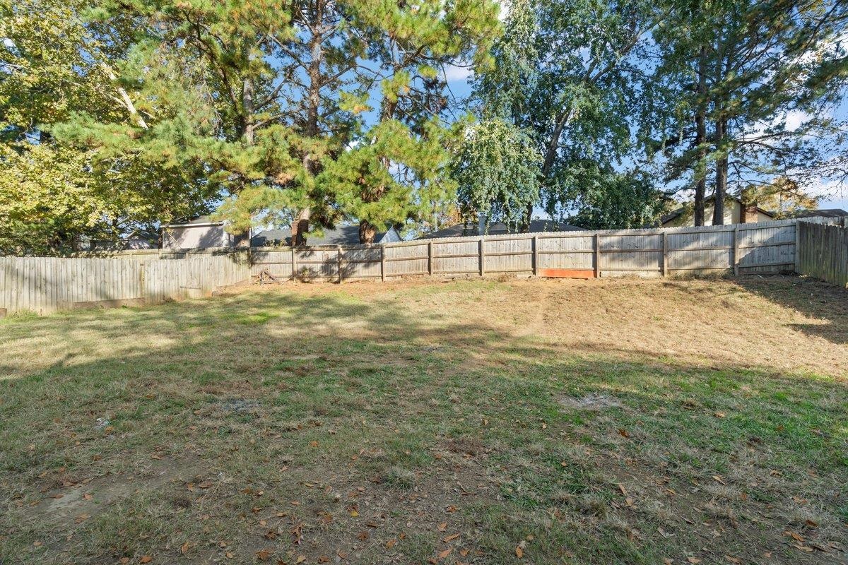 3442 Wythe Road Memphis, TN 38134 - Photo 20 of 21 a view of a yard with large trees