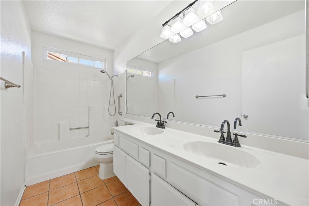 12829 Cobalt Road Victorville, CA 92392 - Photo 28 of 45