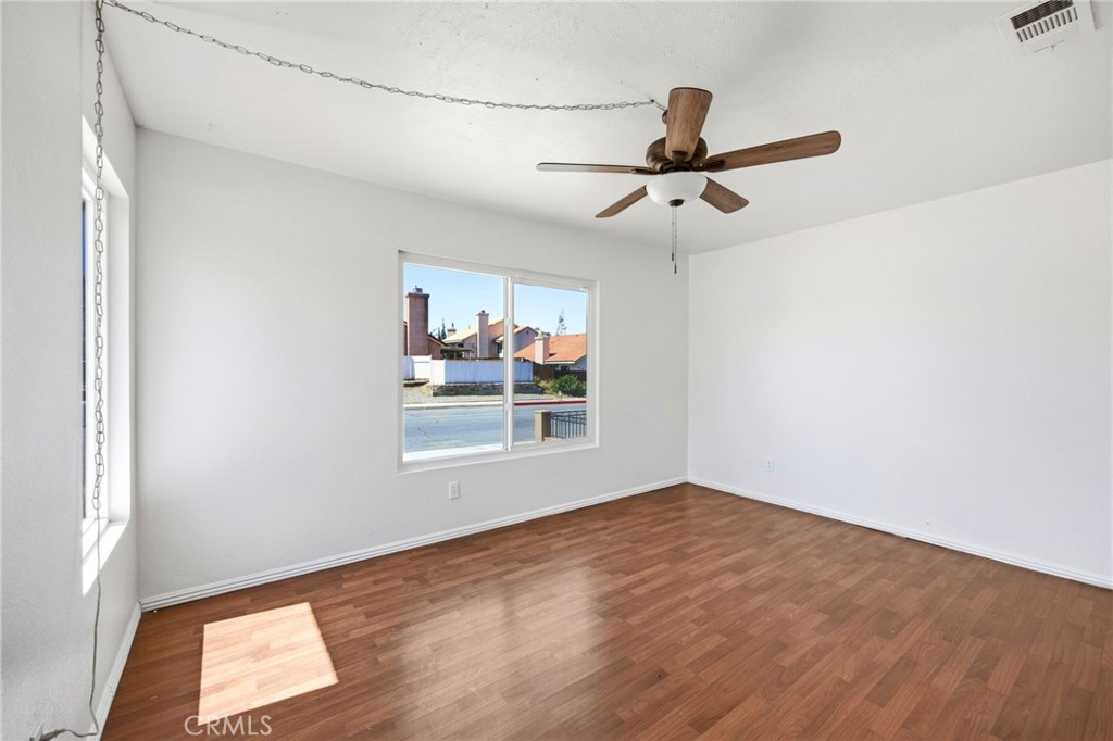12829 Cobalt Road Victorville, CA 92392 - Photo 29 of 45