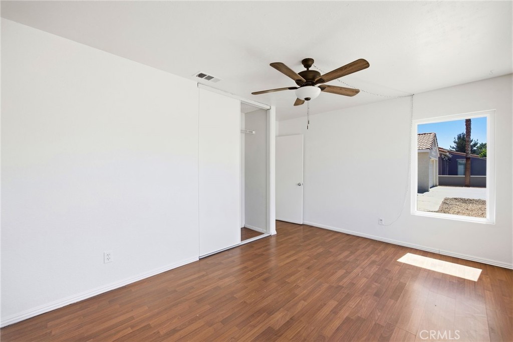12829 Cobalt Road Victorville, CA 92392 - Photo 30 of 45