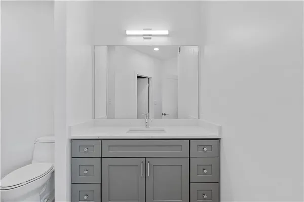 $2,700 | 855 Piedmont Avenue Northeast, Unit 3E, Atlanta, GA 30308