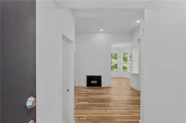 $2,700 | 855 Piedmont Avenue Northeast, Unit 3E, Atlanta, GA 30308