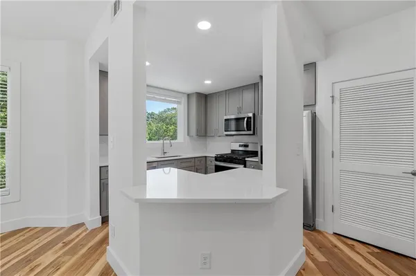 $2,700 | 855 Piedmont Avenue Northeast, Unit 3E, Atlanta, GA 30308