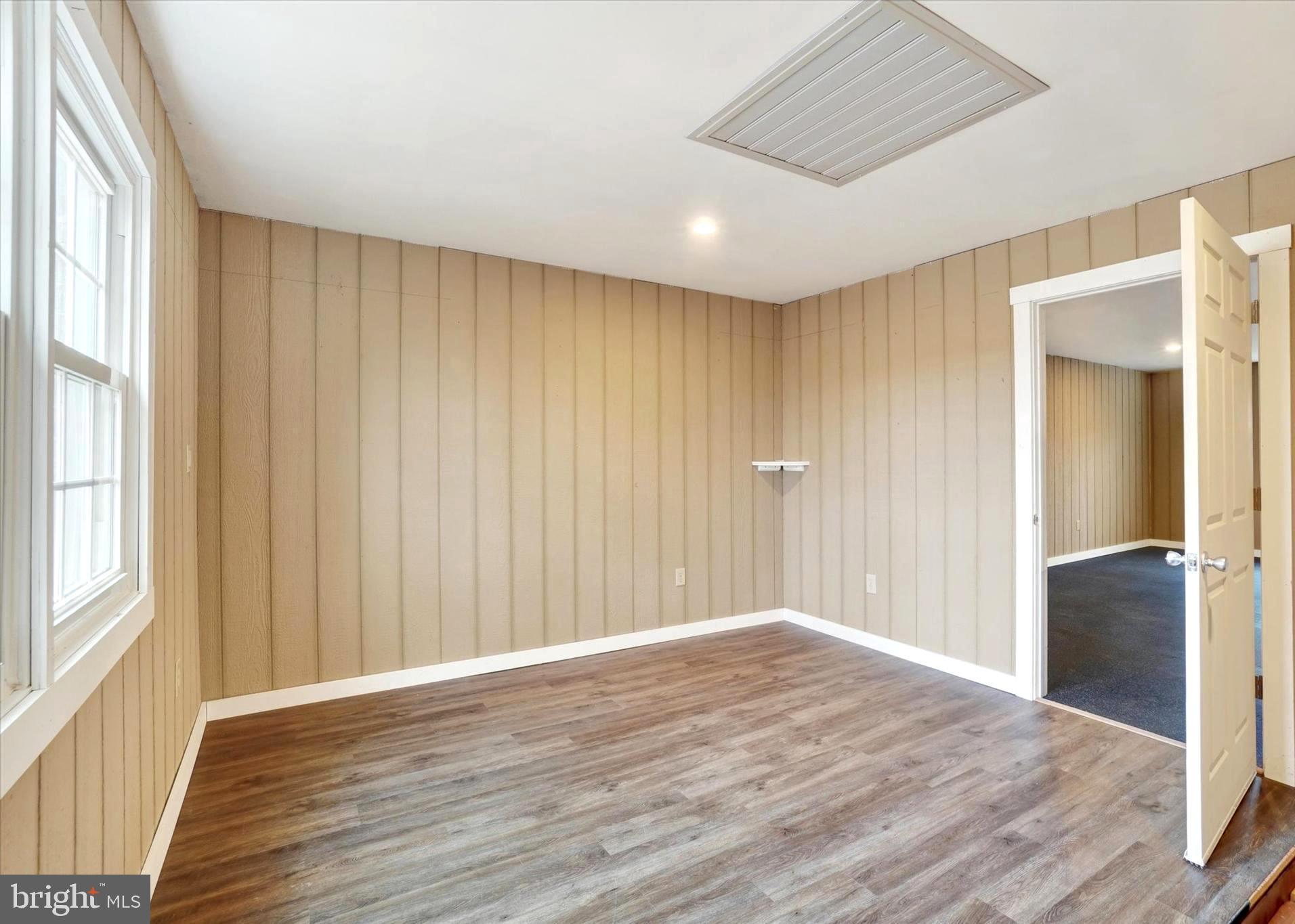 1962 Ridge Road Wellsville, PA 17365 - Photo 17 of 67 Gallery Image 17