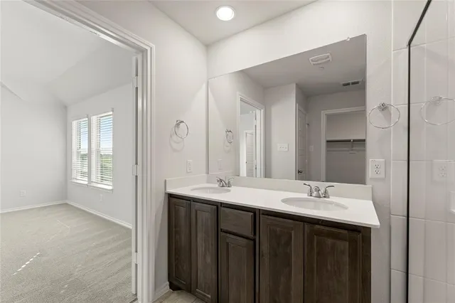 $269,699 | 5308 Cariway Drive, Royse City, TX 75189