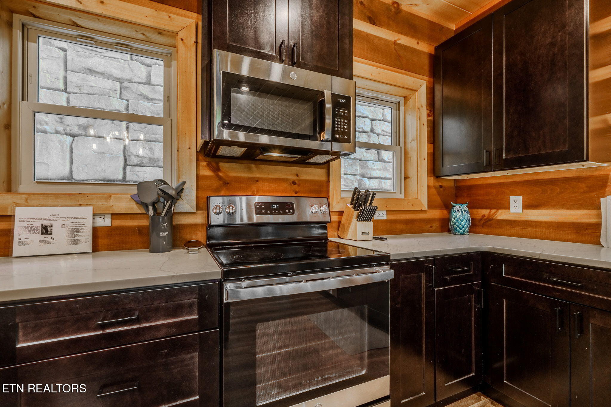 4228 Wears Valley Road, Unit 51 Sevierville, TN 37862 - Photo 18 of 54 10-web-or-mls-_DSC4828-HDR