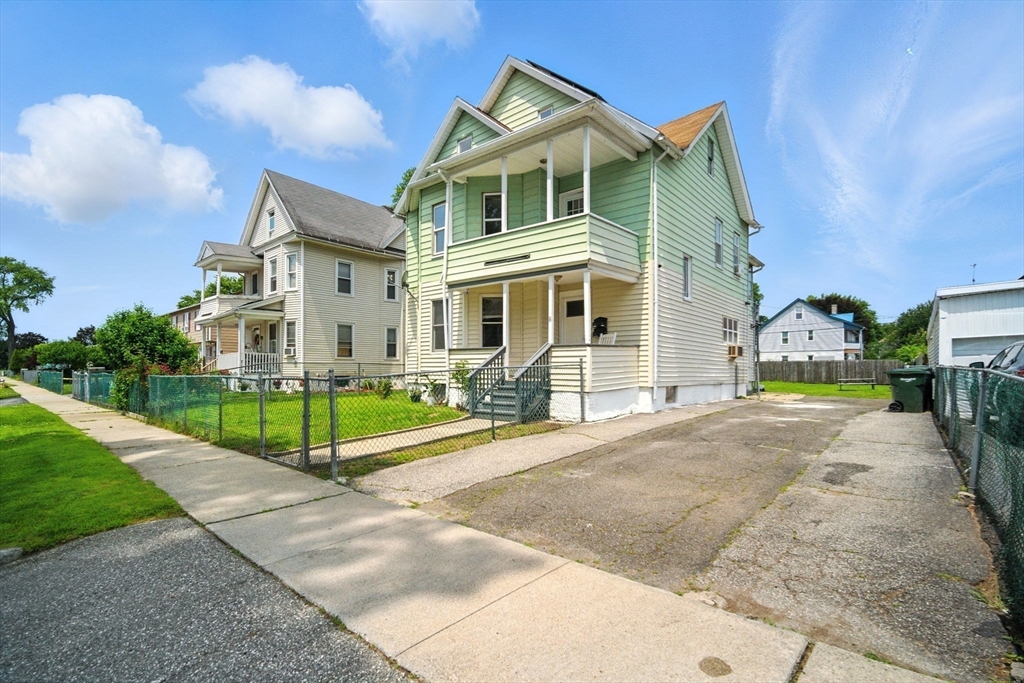16 Laurel Street Springfield, MA 01107 - Photo 42 of 42 Gallery Image 42