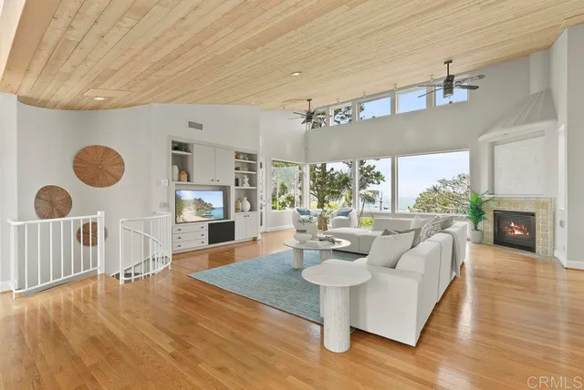 $4,750,000 | 320 Bellaire Street, Del Mar, CA 92014