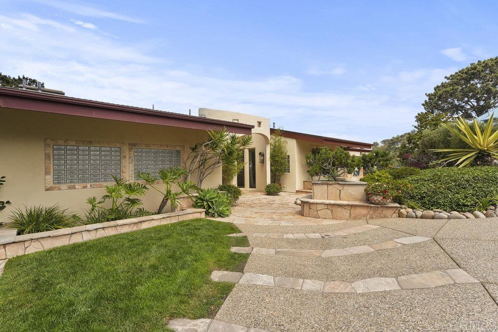 320 Bellaire Street Del Mar, CA 92014 - Photo 2 of 20